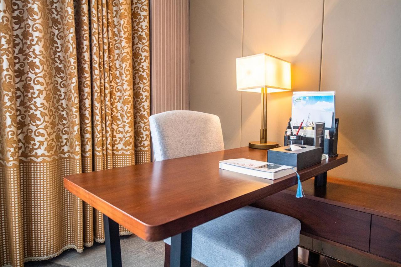 Peace International Hotel Shangrao Экстерьер фото